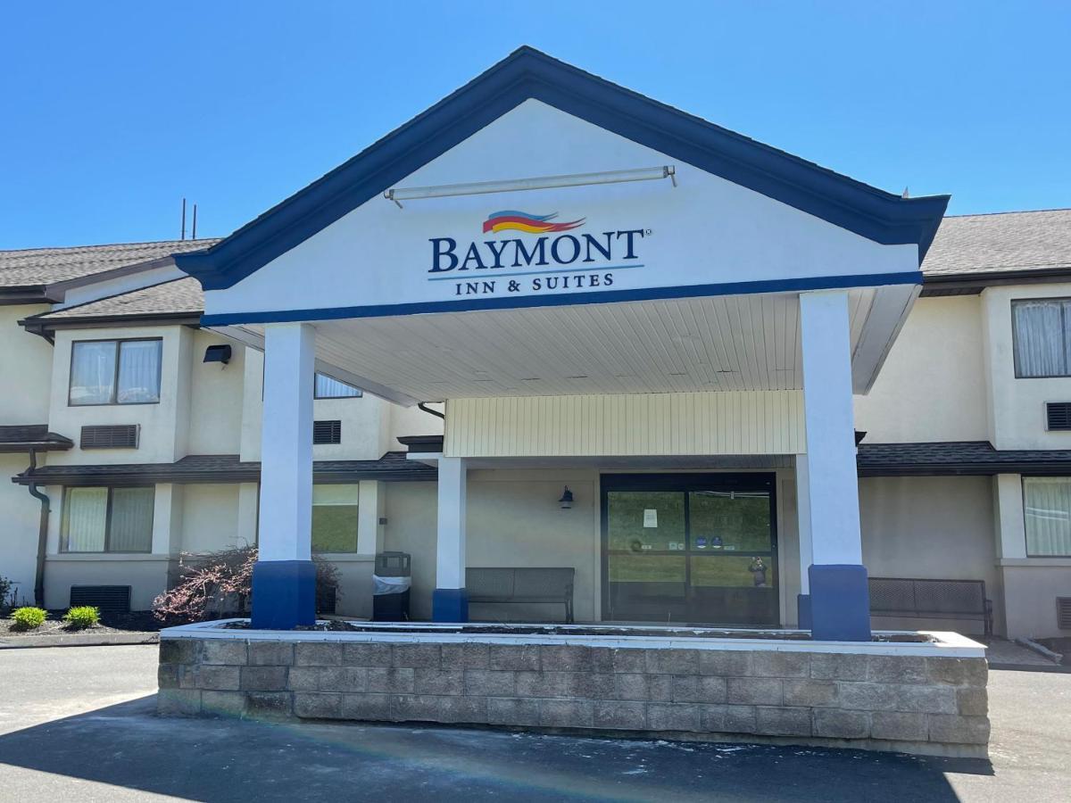 Baymont By Wyndham Branford/New Haven Hotell Exteriör bild
